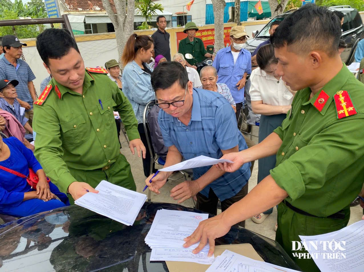 THông tin ban đầu