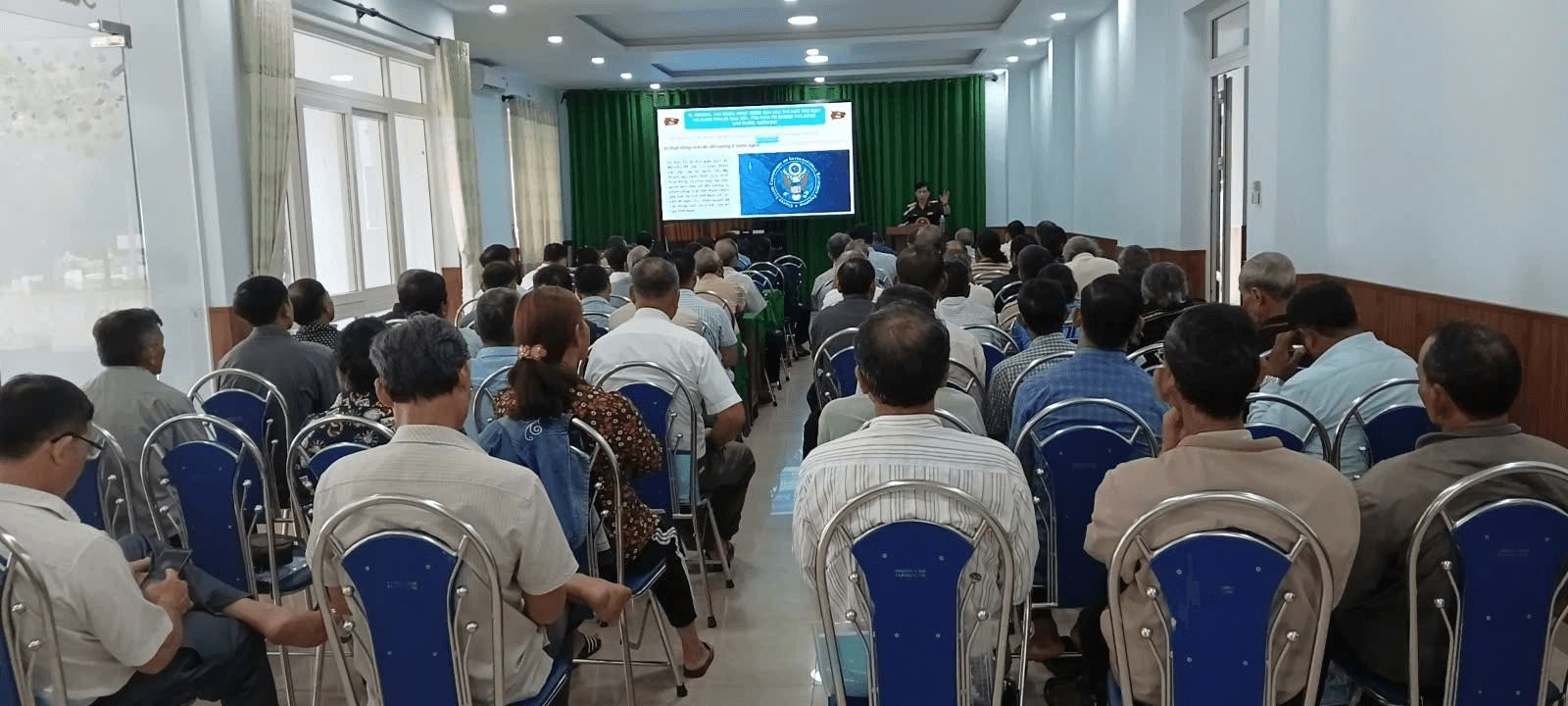 Lâm Đồng bồi dưỡng kiến thức cho 410 Người có uy tín vùng đồng bào DTTS
