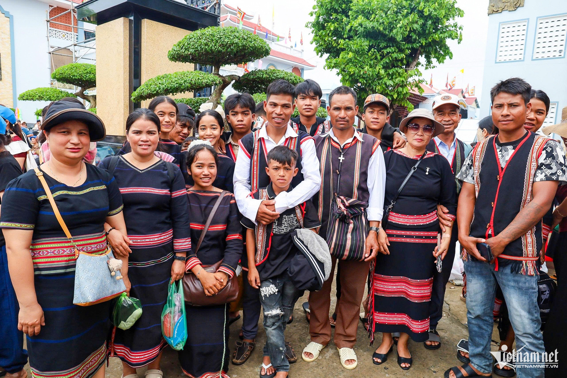 W-tuyên chân phước Tắc Sậy Tào Đạt 10.jpg