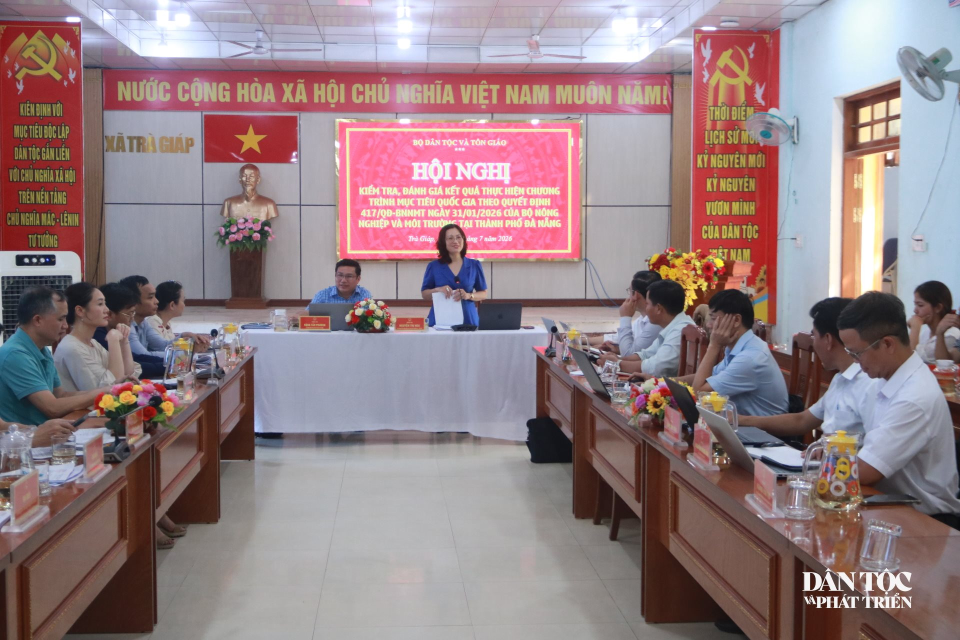 Quang cảnh buổi làm việc. Ảnh: Huy Trường