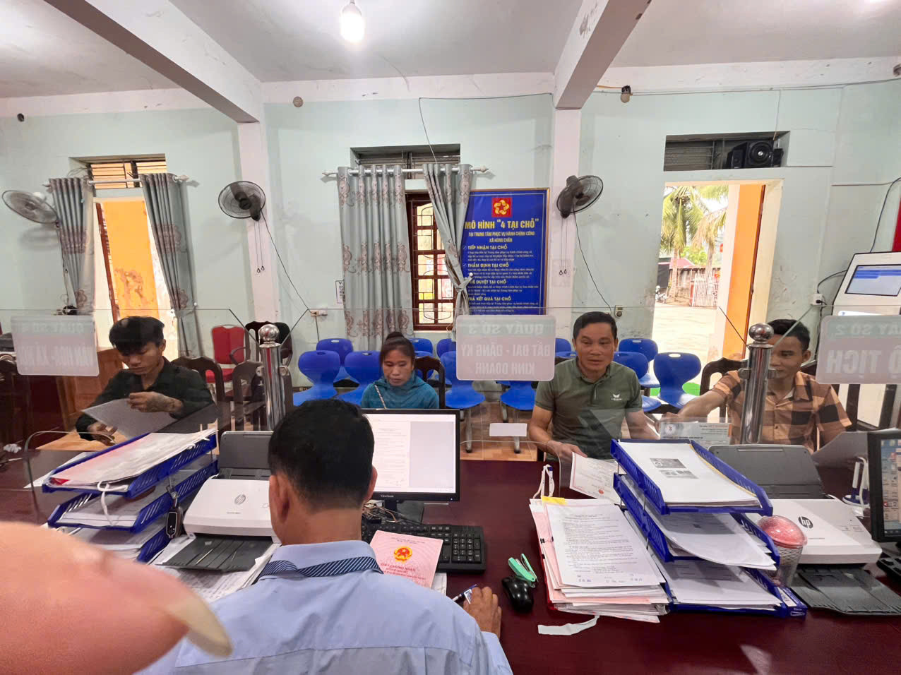 Ông Lê Văn Tần