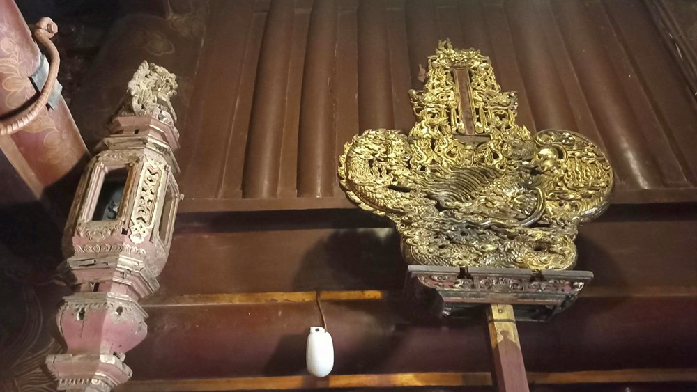 Hai bộ Phủ Việt được người xưa tạo tác làm đồ tế khí, thờ tự và tôn vinh công đức vua Đinh Tiên Hoàng, vua Lê Đại Hành.