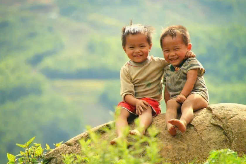 Khoảnh khắc nụ cười hồn nhiên của trẻ thơ (Ảnh St)