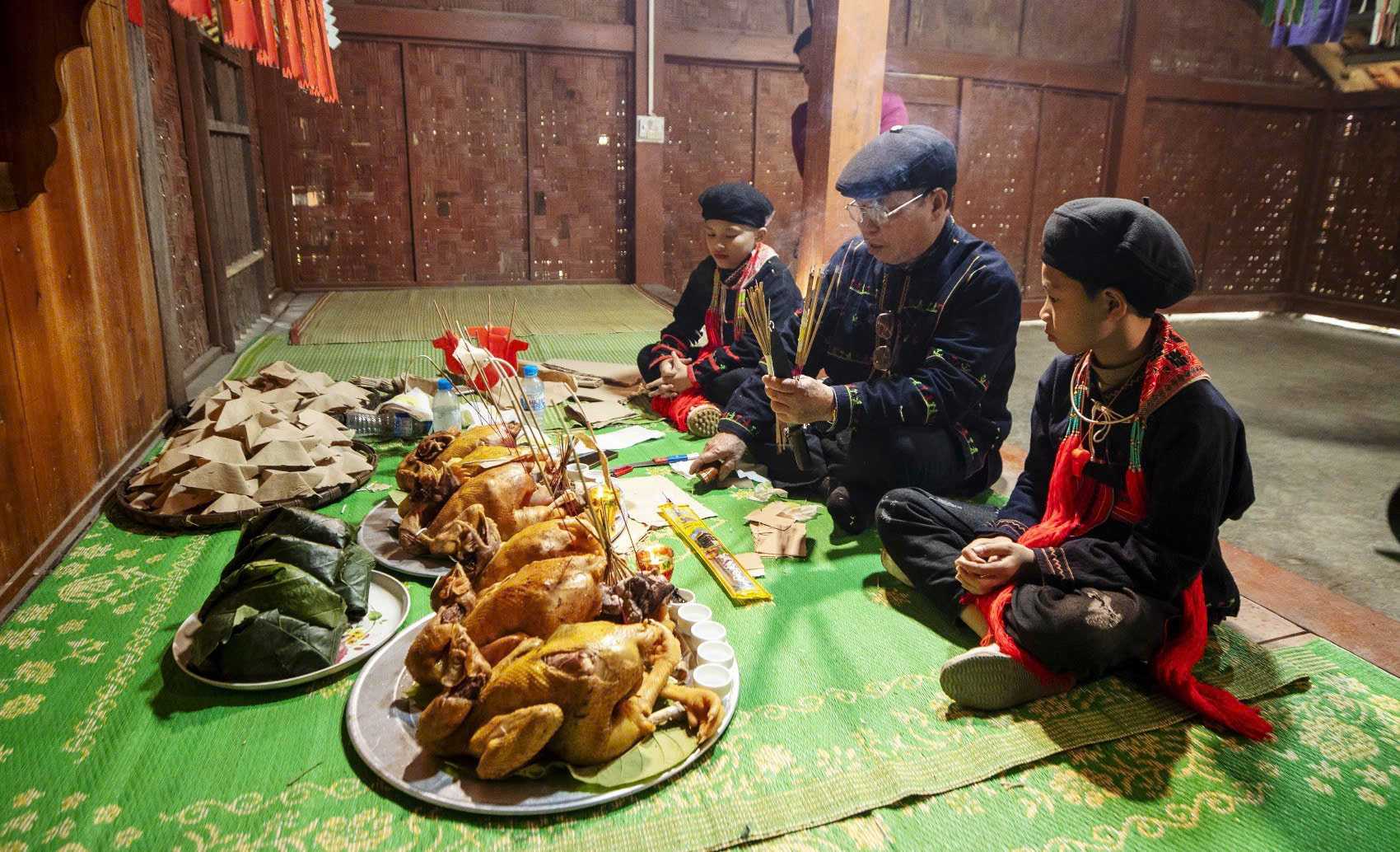 Nơi những nếp nhà người Dao: Bản sắc văn hóa hòa nhịp với cuộc sống cộng đồng 