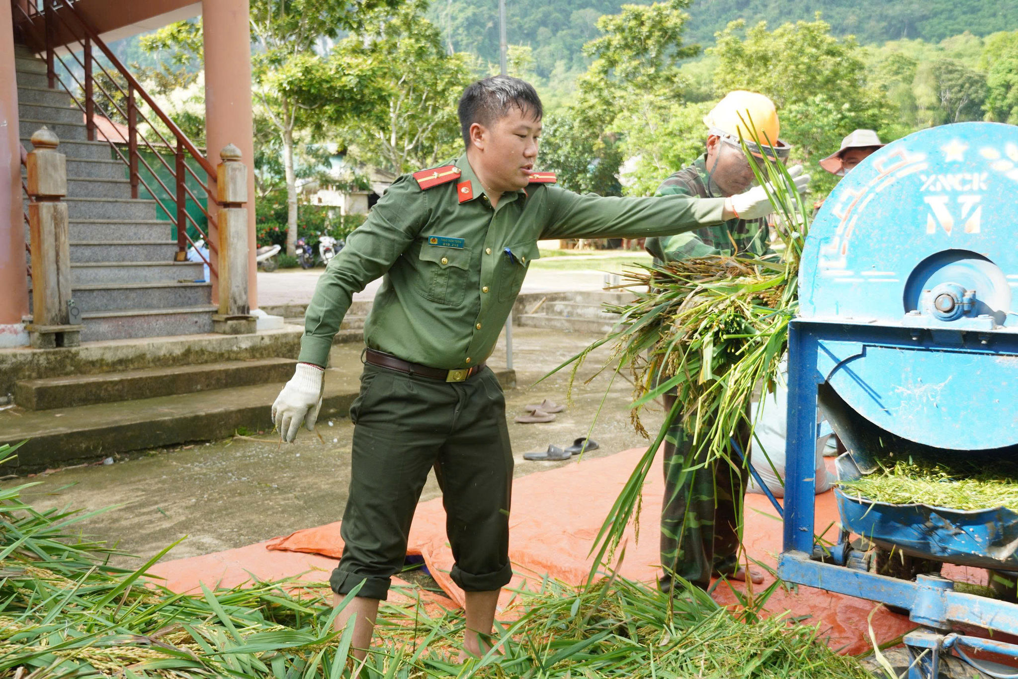 Trung úy Thao Văn Tông