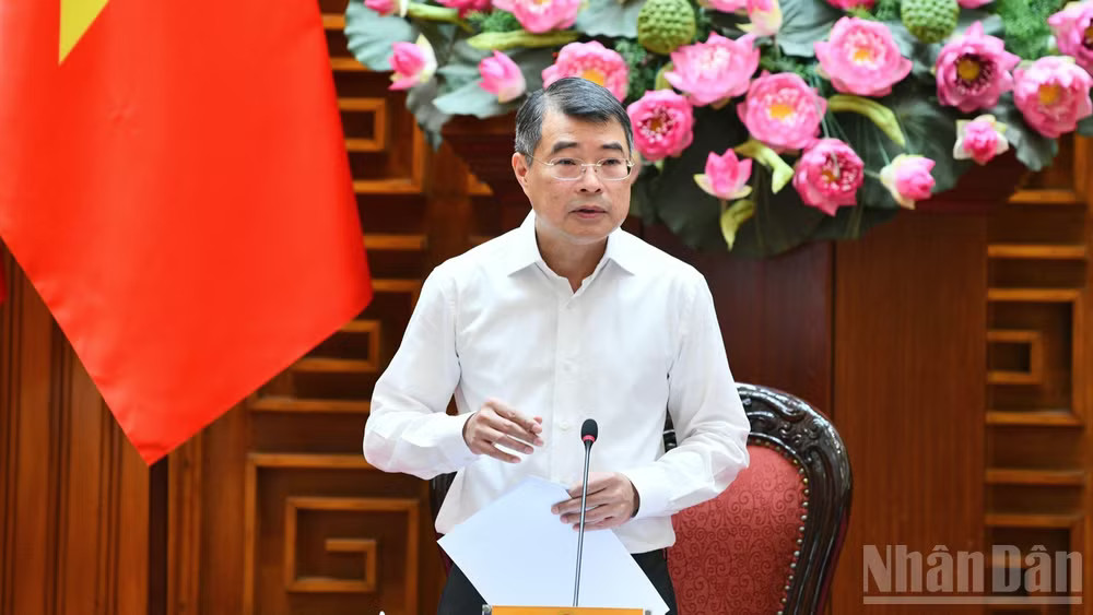 Thủ tướng Lê Minh Hưng yêu cầu phải tập trung tổ chức thực hiện quyết liệt, thực chất, hiệu quả hơn nữa, bảo đảm mục tiêu giải ngân và hiệu quả đầu tư các Chương trình mục tiêu quốc gia. (Ảnh: Thanh Giang) Thủ tướng Lê Minh Hưng yêu cầu phải tập trung tổ chức thực hiện quyết liệt, thực chất, hiệu quả hơn nữa, bảo đảm mục tiêu giải ngân và hiệu quả đầu tư các Chương trình mục tiêu quốc gia. (Ảnh: Thanh Giang)