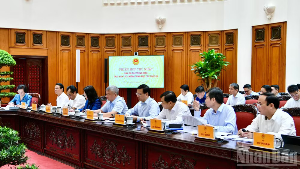 Các đại biểu tham dự phiên họp. (Ảnh: Thanh Giang) Các đại biểu tham dự phiên họp. (Ảnh: Thanh Giang)