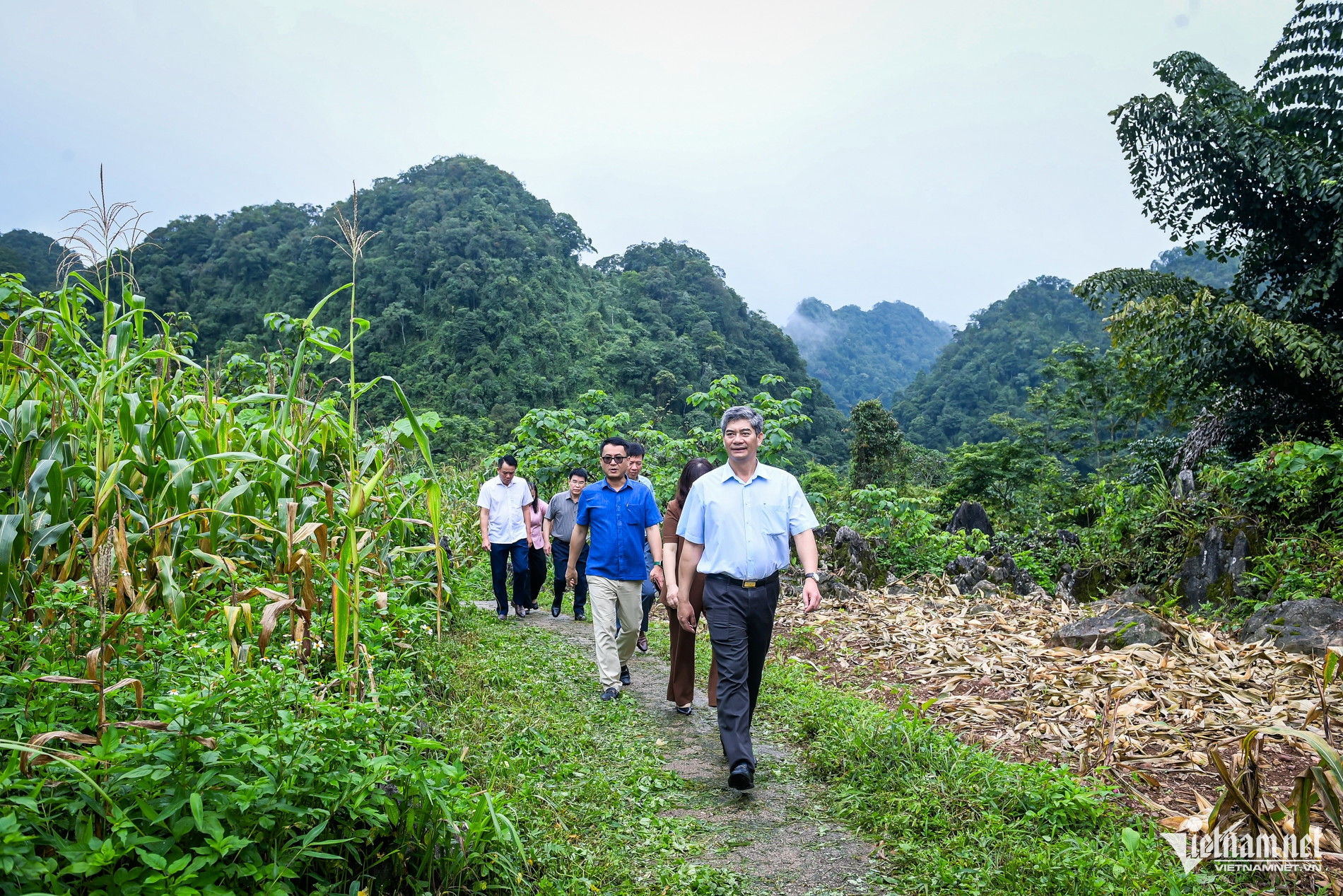 W-Dân tộc_7.jpg