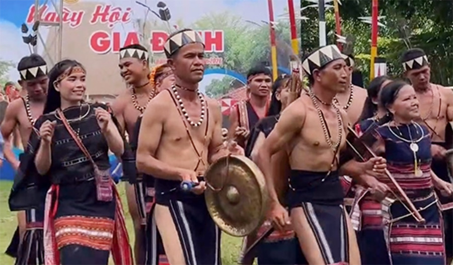 [Short video] Sơmă Kơcham - Nghi lễ thiêng giữ hồn làng của người Ba Na 