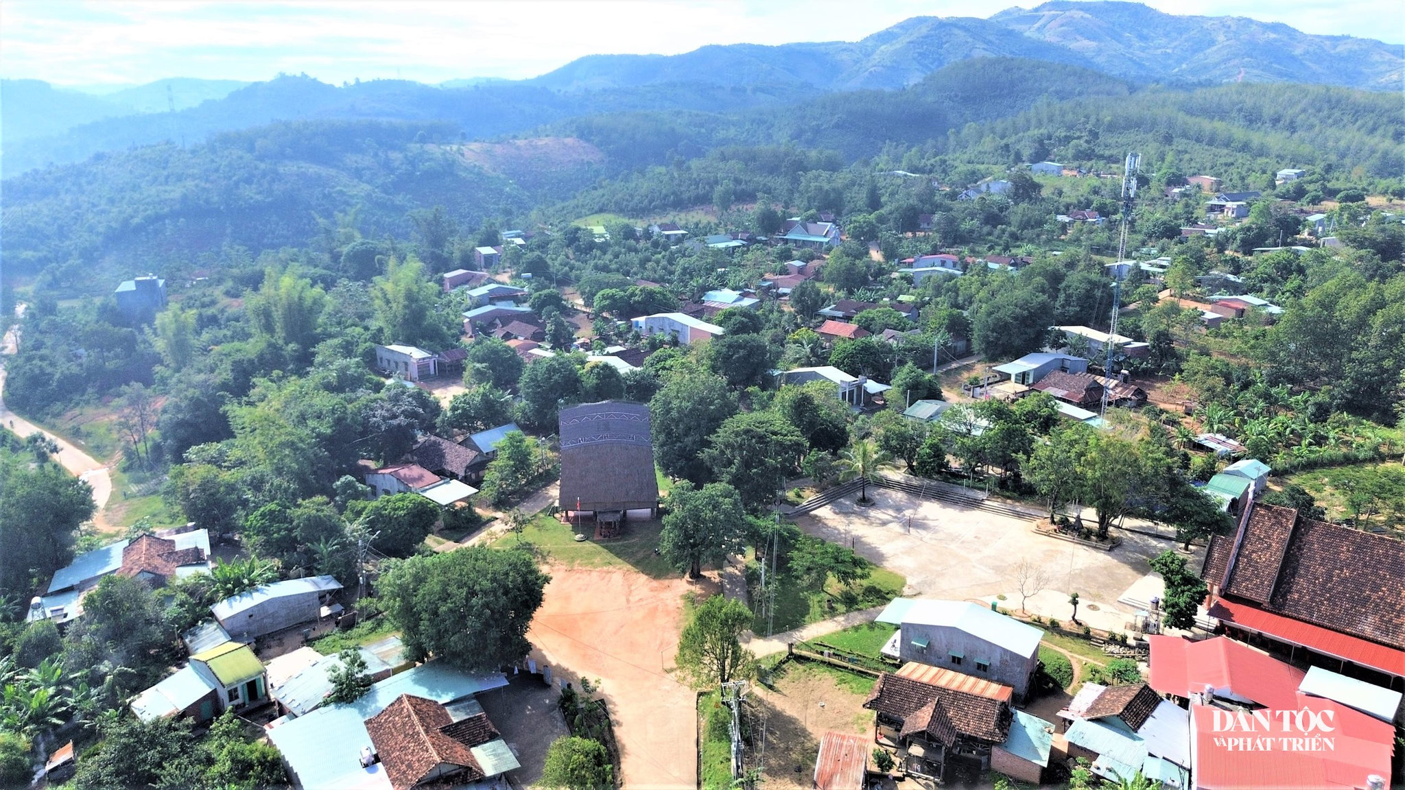 SU THI 5