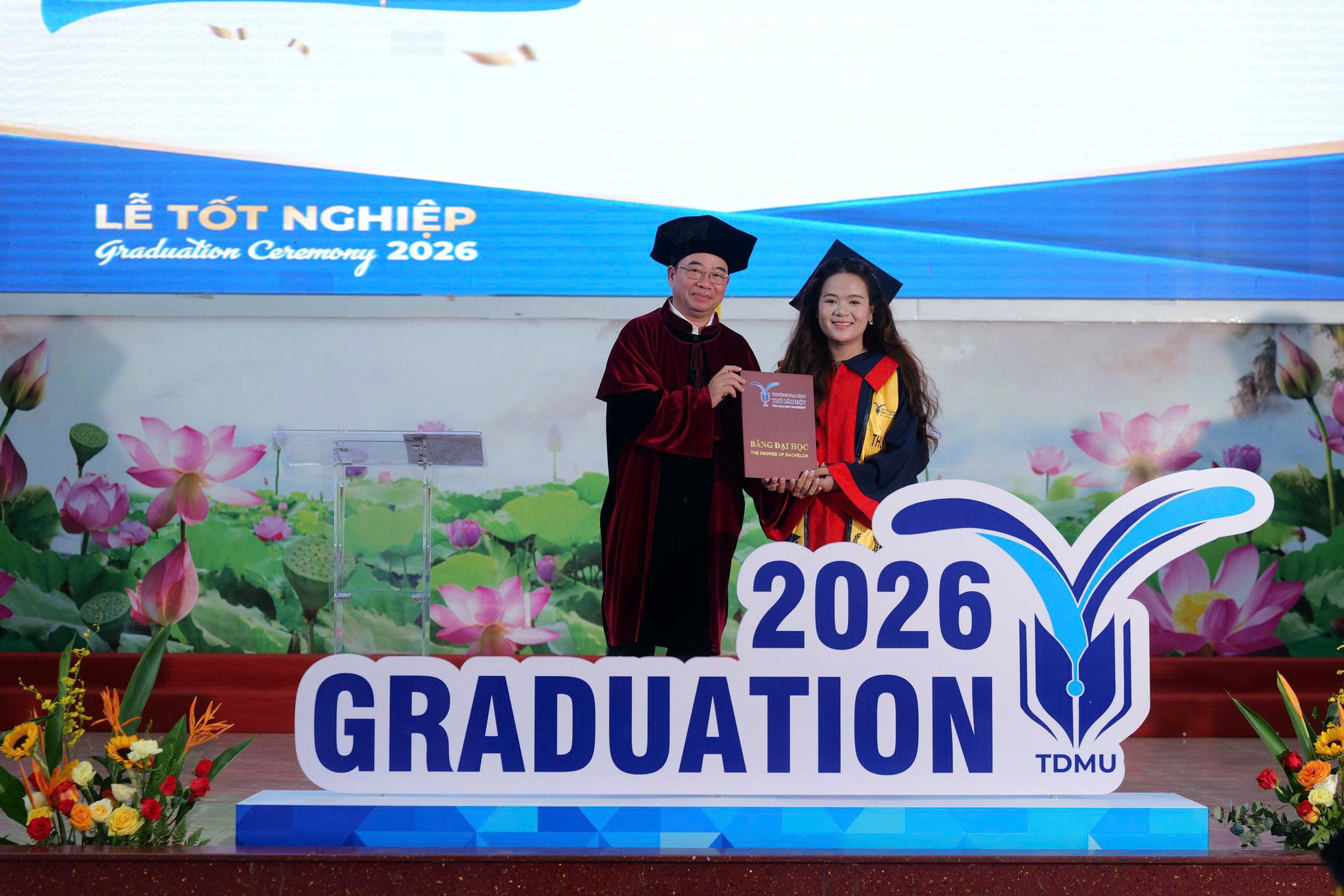 Từ công nhân, cô gái Khmer trở thành tân thủ khoa đầu ra đại học 