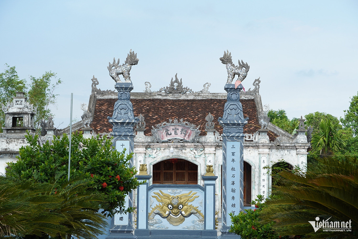 W-Đền Đinh Bạt Tuỵ 5.JPG.jpg
