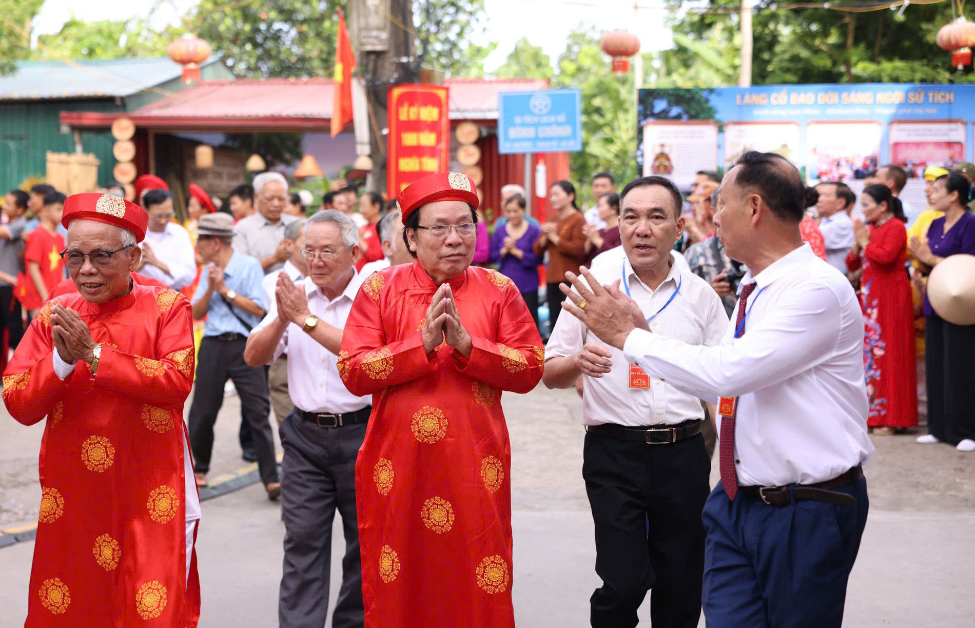 Chuyện lạ 2 ngôi làng cách nhau 30 km giữ trọn lời thề suốt 1.000 năm