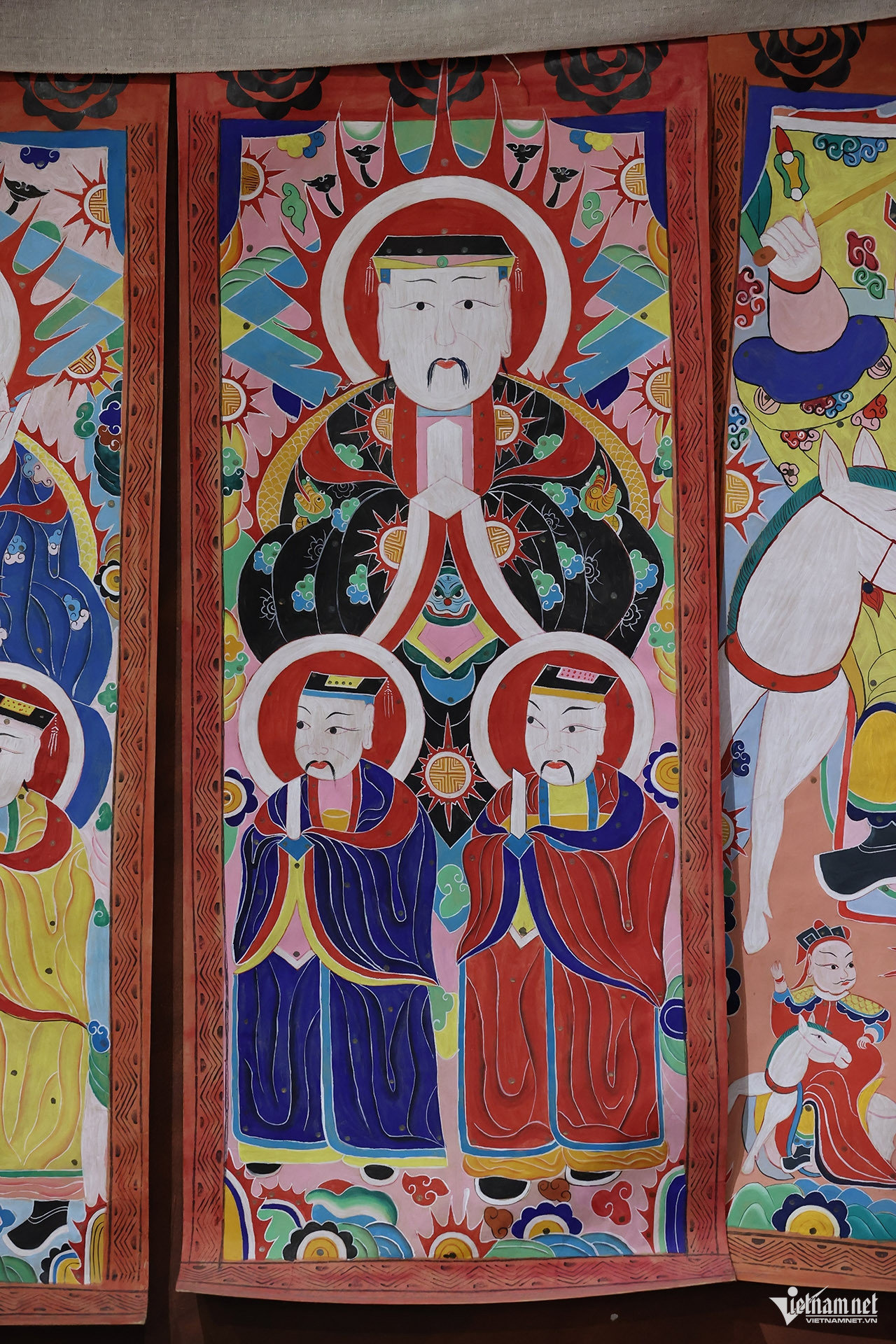 W-Tranh thờ Dao đỏ 4.jpg