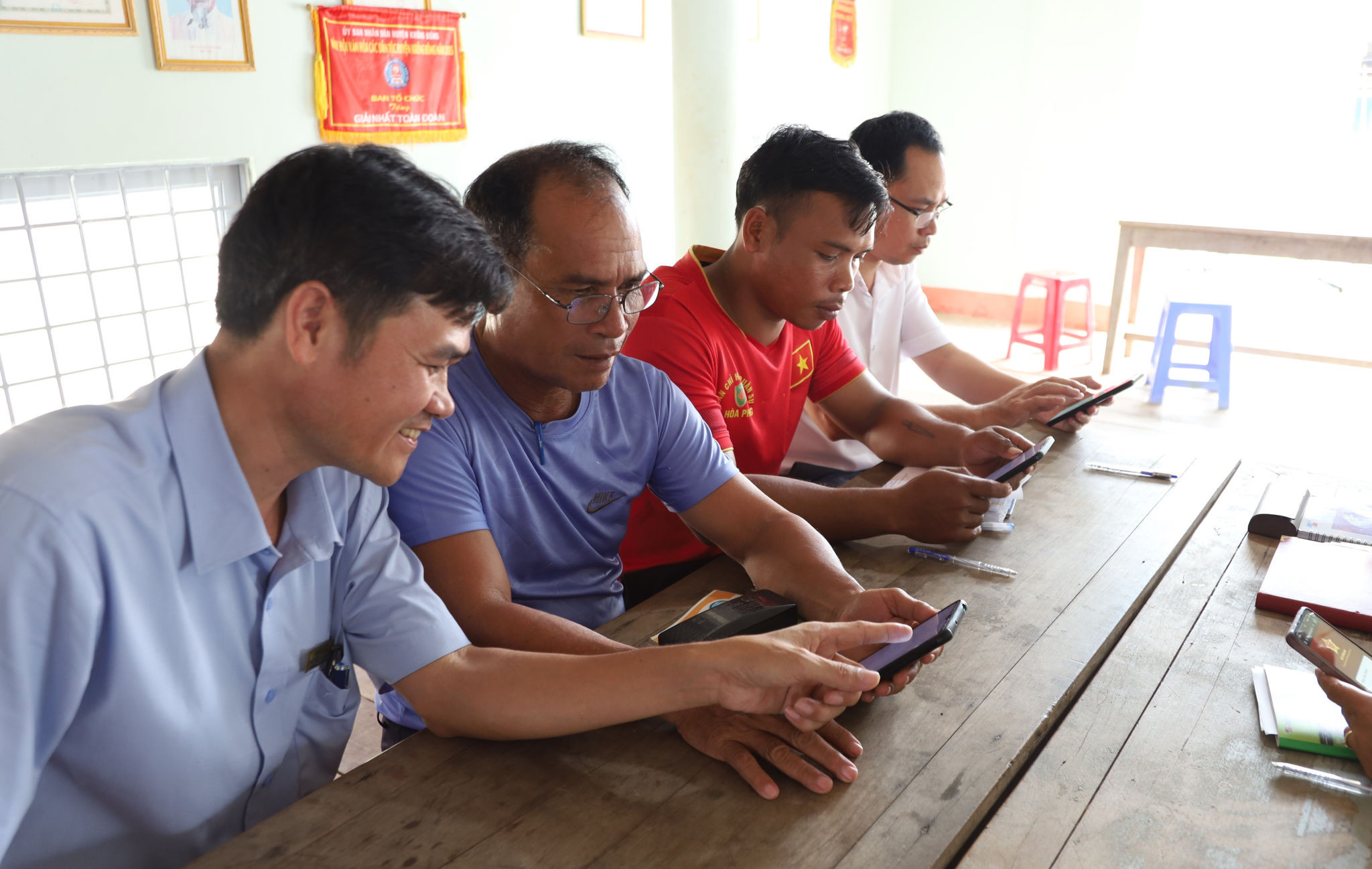Trưởng buôn và người trẻ trở thành 