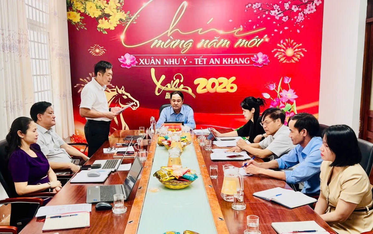 Giám đốc Sở Dân tộc và Tôn giáo tỉnh Đắk Lắk Nguyễn Hoàng Giang chia sẻ tại buổi làm việc