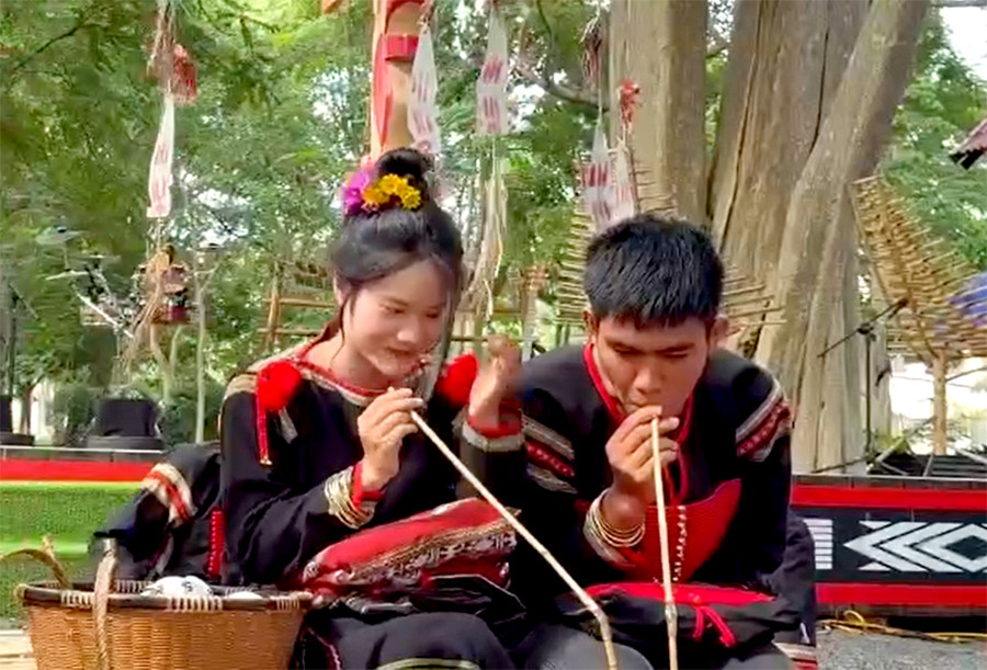 [Short video] Nghi thức rước rể của người Ê Đê 