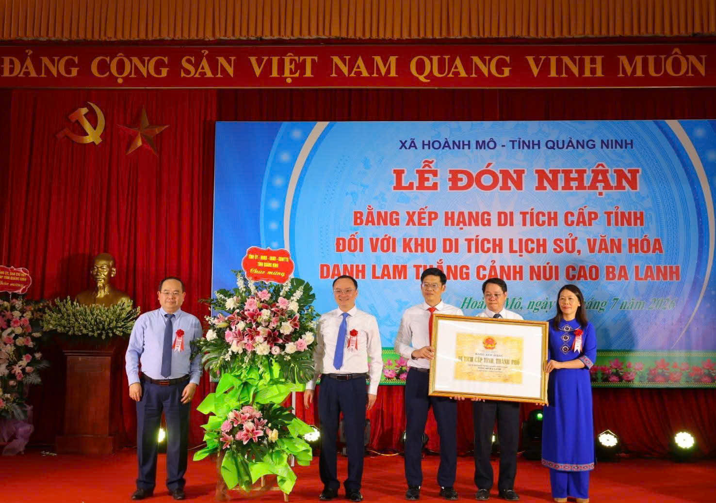 Núi Cao Ba Lanh đón Bằng xếp hạng Di tích cấp tỉnh