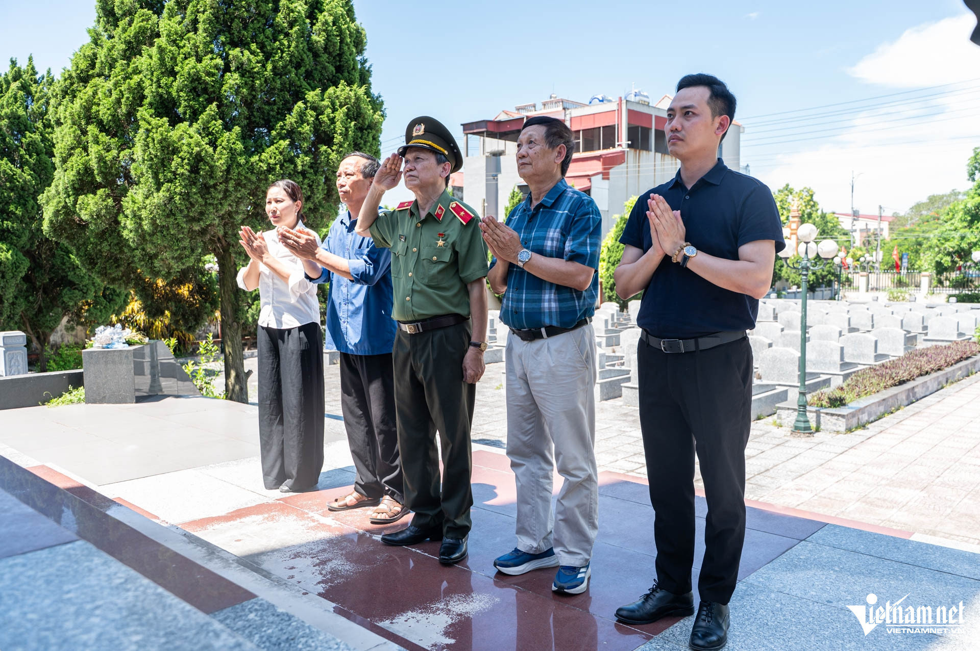 W-liệt sĩ đào quang hải.jpg