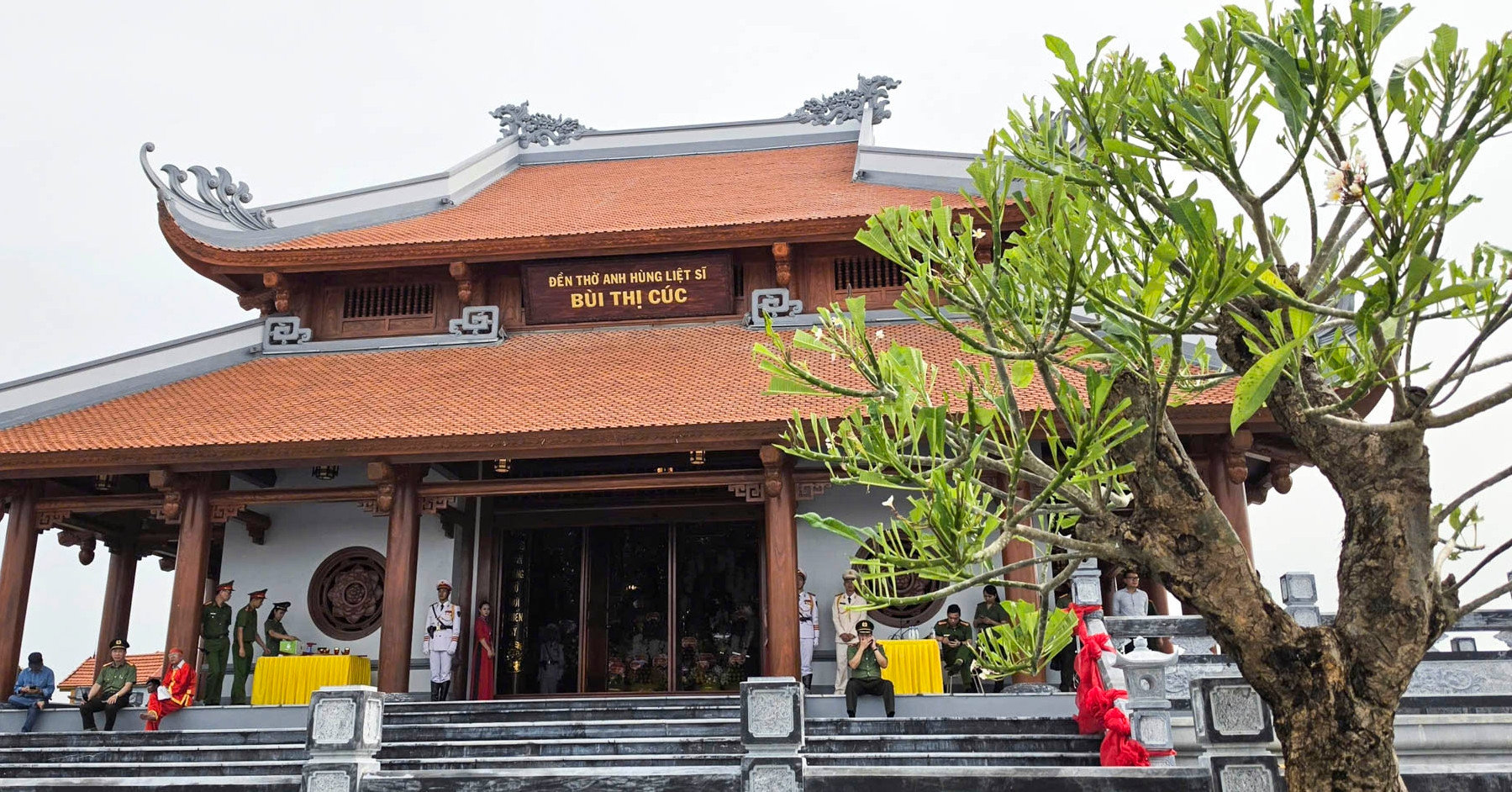 Bộ trưởng Công an: Khu lưu niệm Anh hùng Bùi Thị Cúc là địa chỉ đỏ có giá trị đặc biệt