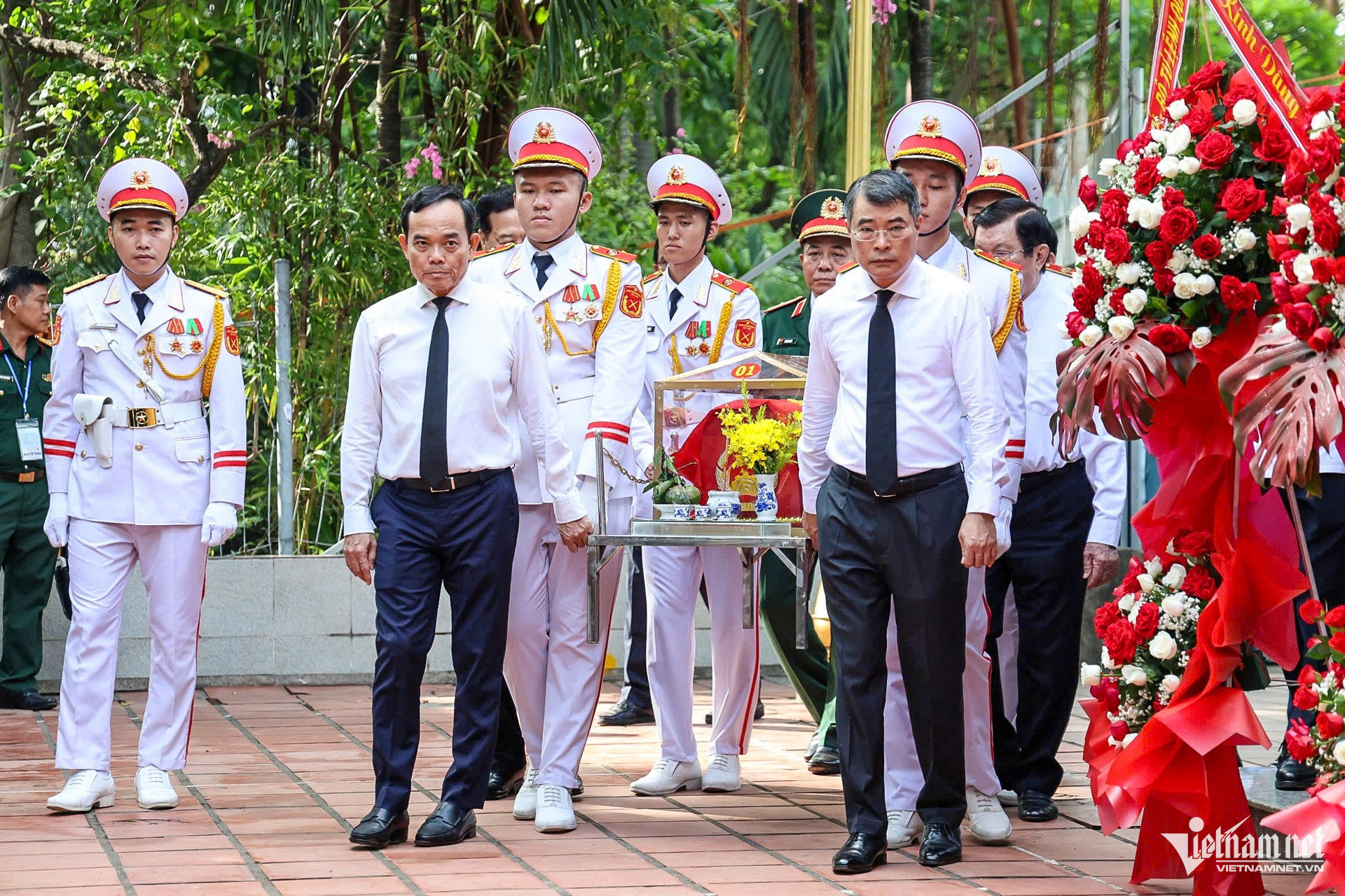 w le thi rieng nguyen hue 6 602.jpg
