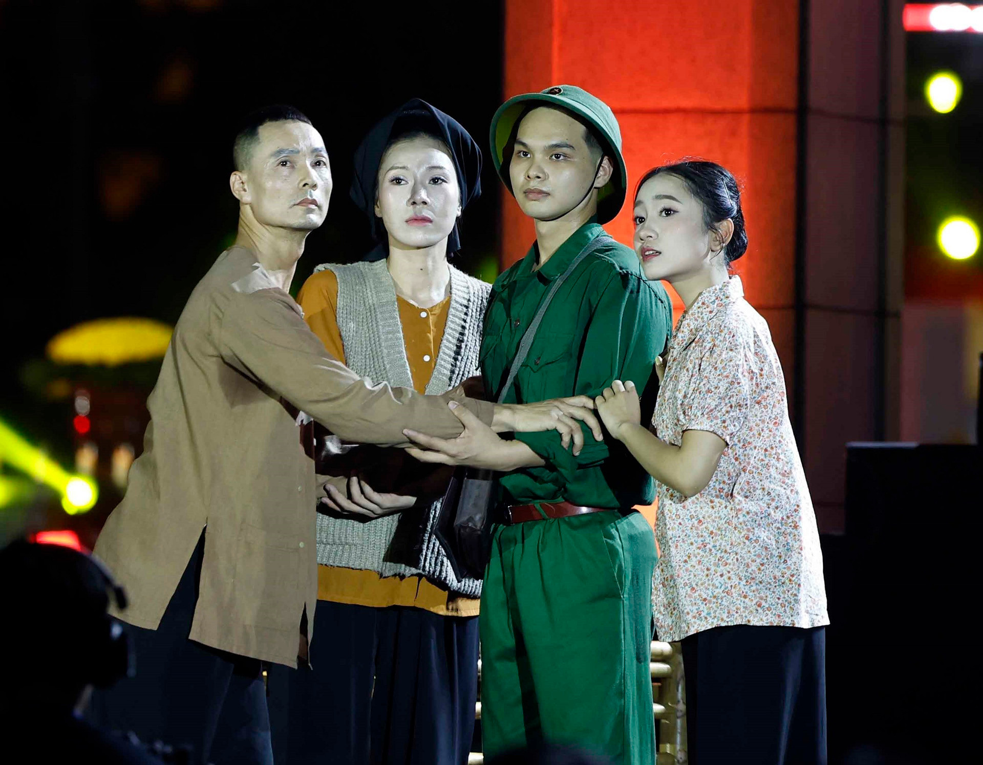 vnapotalchuongtrinhcautruyenhinhsaosangdanduongkyniemngaythuongbinh lietsi8914081 1785076917972743642109.jpg
