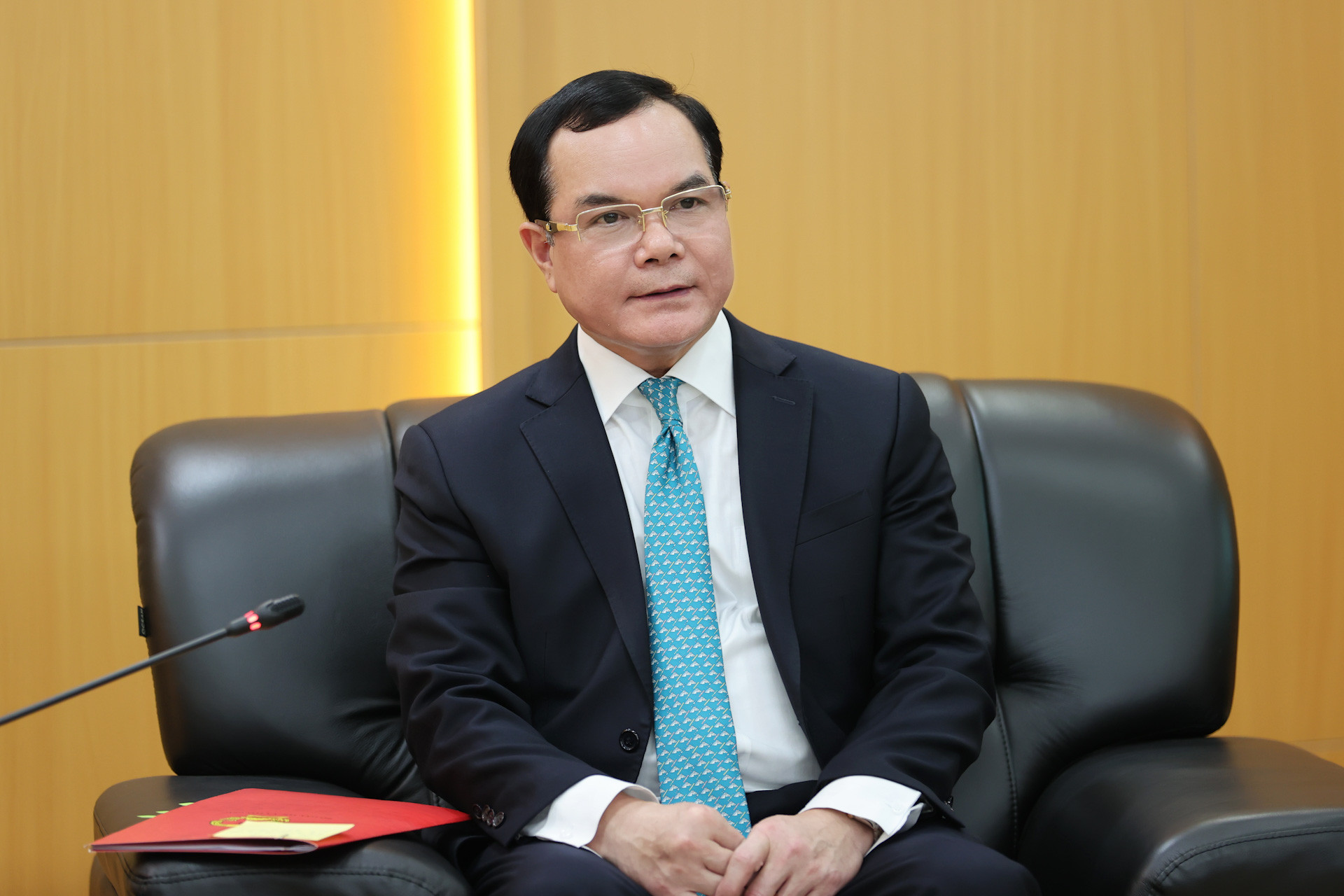 Bộ trưởng Nguyễn Đình Khang đánh giá cao sự hợp tác lâu dài, hiệu quả giữa UNDP và Ủy ban Dân tộc trước đây và nay là Bộ Dân tộc và Tôn giáo