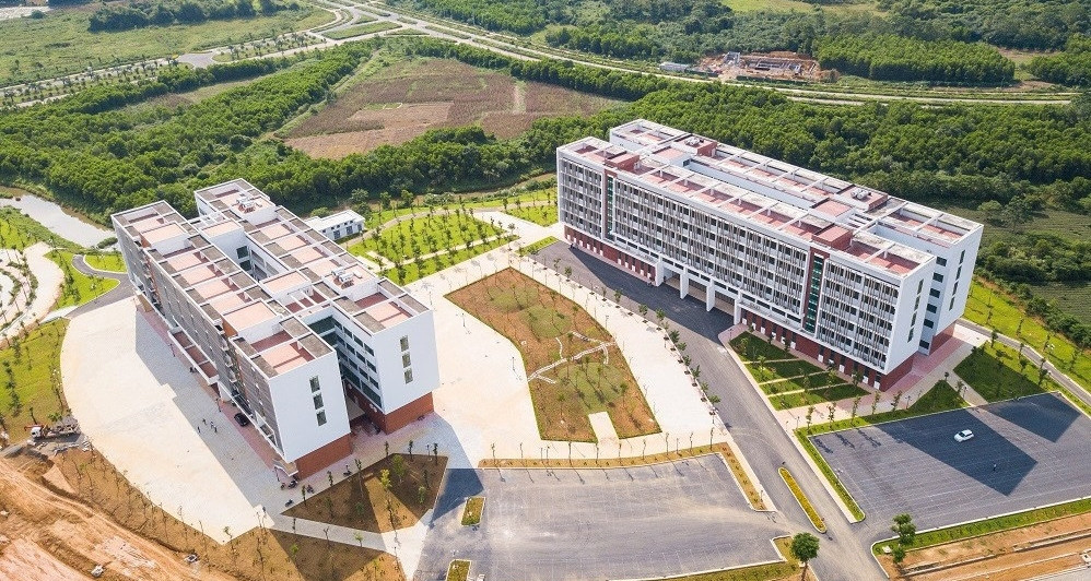 Bộ Chính trị: Giảm tối thiểu 20% đầu mối cơ sở giáo dục đại học trước tháng 4/2027 