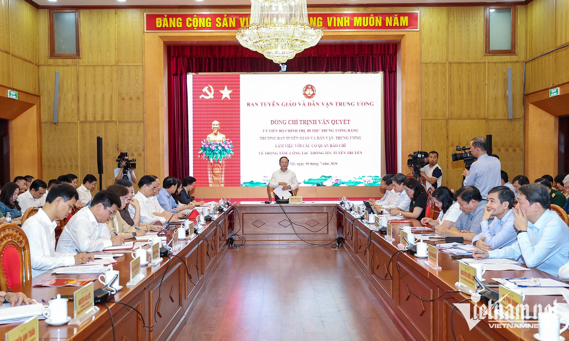 W-1HAI_0167.jpg
