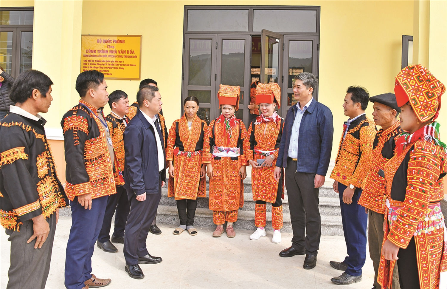 Chính sách mới dành cho Người có uy tín trong vùng đồng bào DTTS 