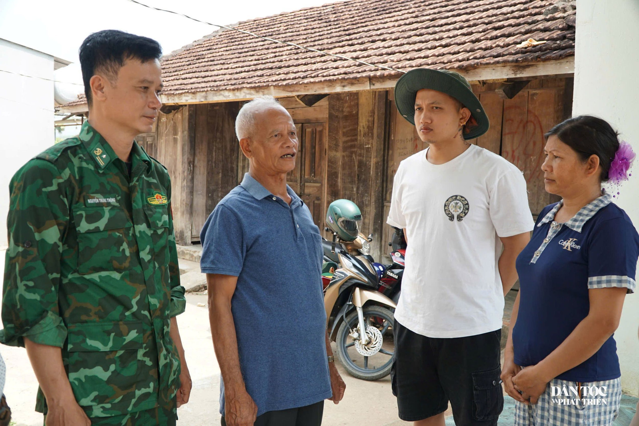 Ngọc Chí ảnh 2