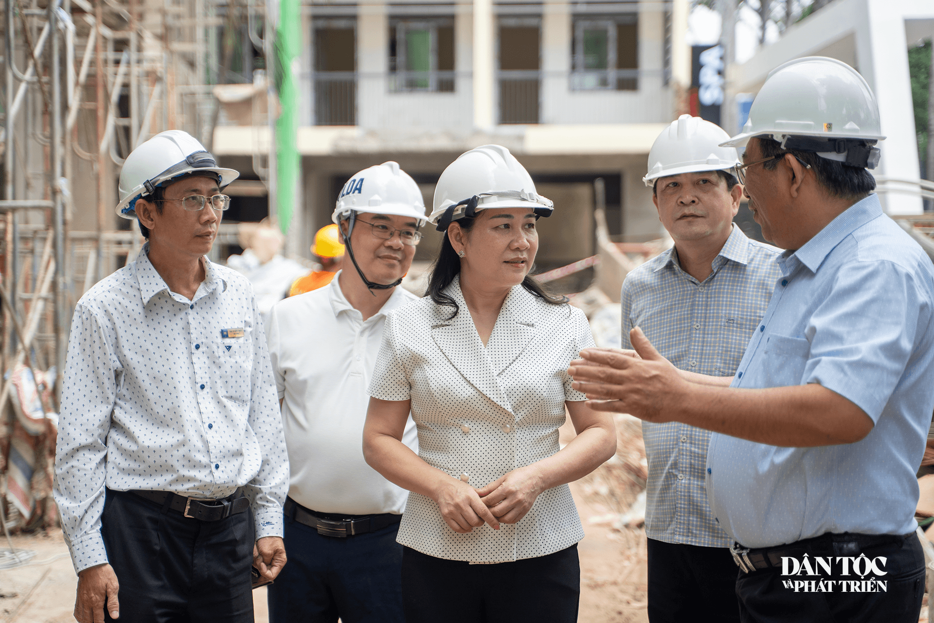 Thứ trưởng Bộ DTTG 001