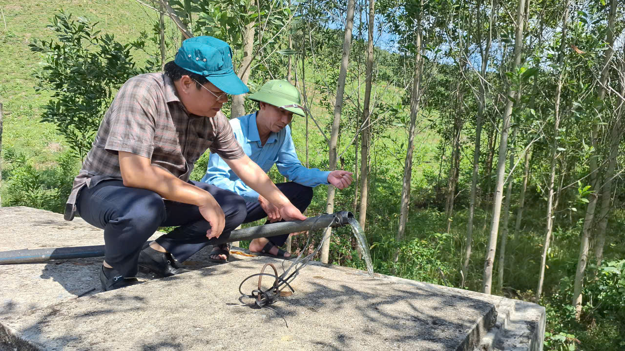 Tìm giải pháp về nước sinh hoạt ở Quảng Trị: Nguồn nước cạn kiệt, công trình nước sinh hoạt tự chảy mất tác dụng (Bài 1) 