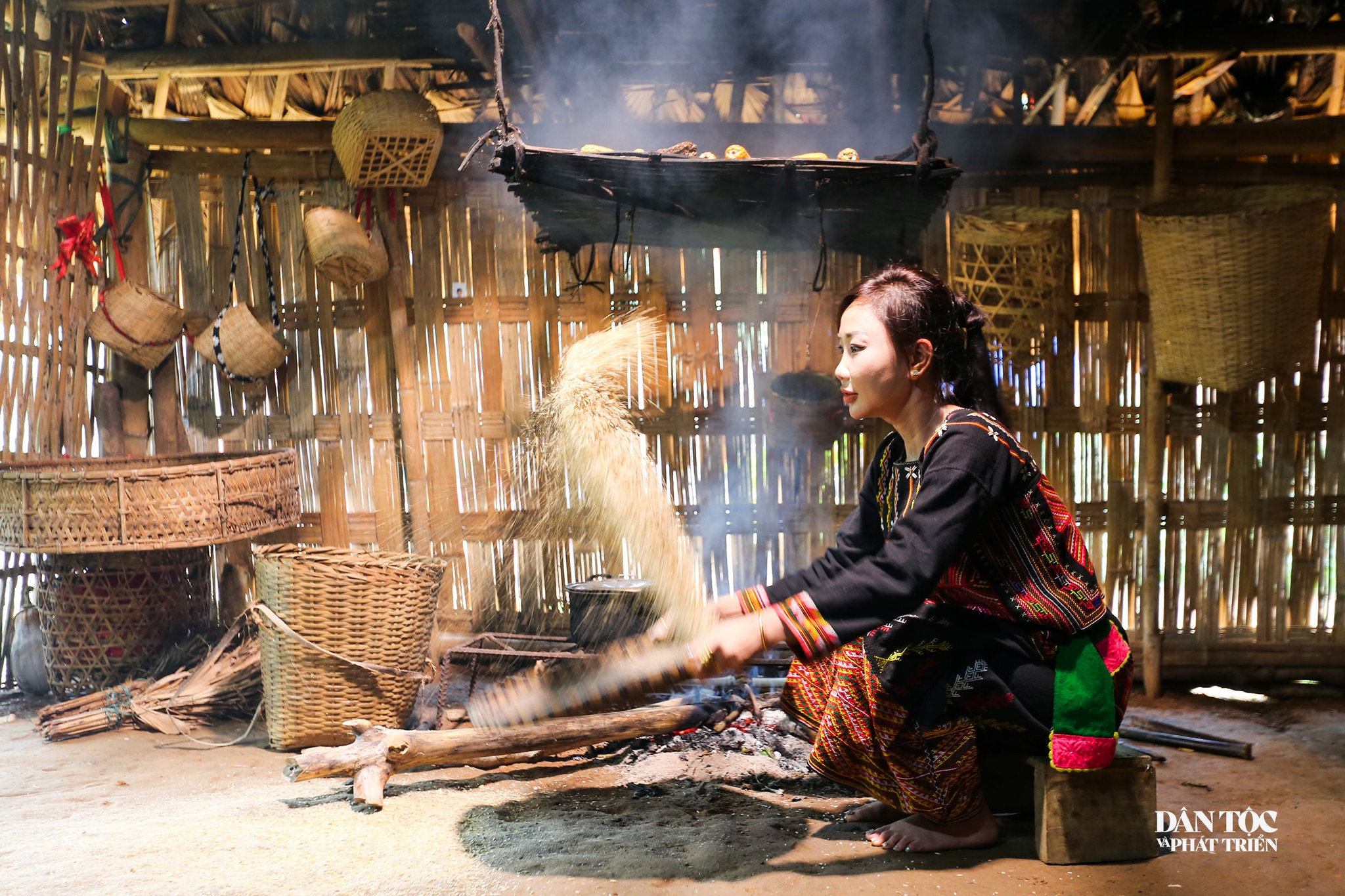 Vũ điệu hạt vàng