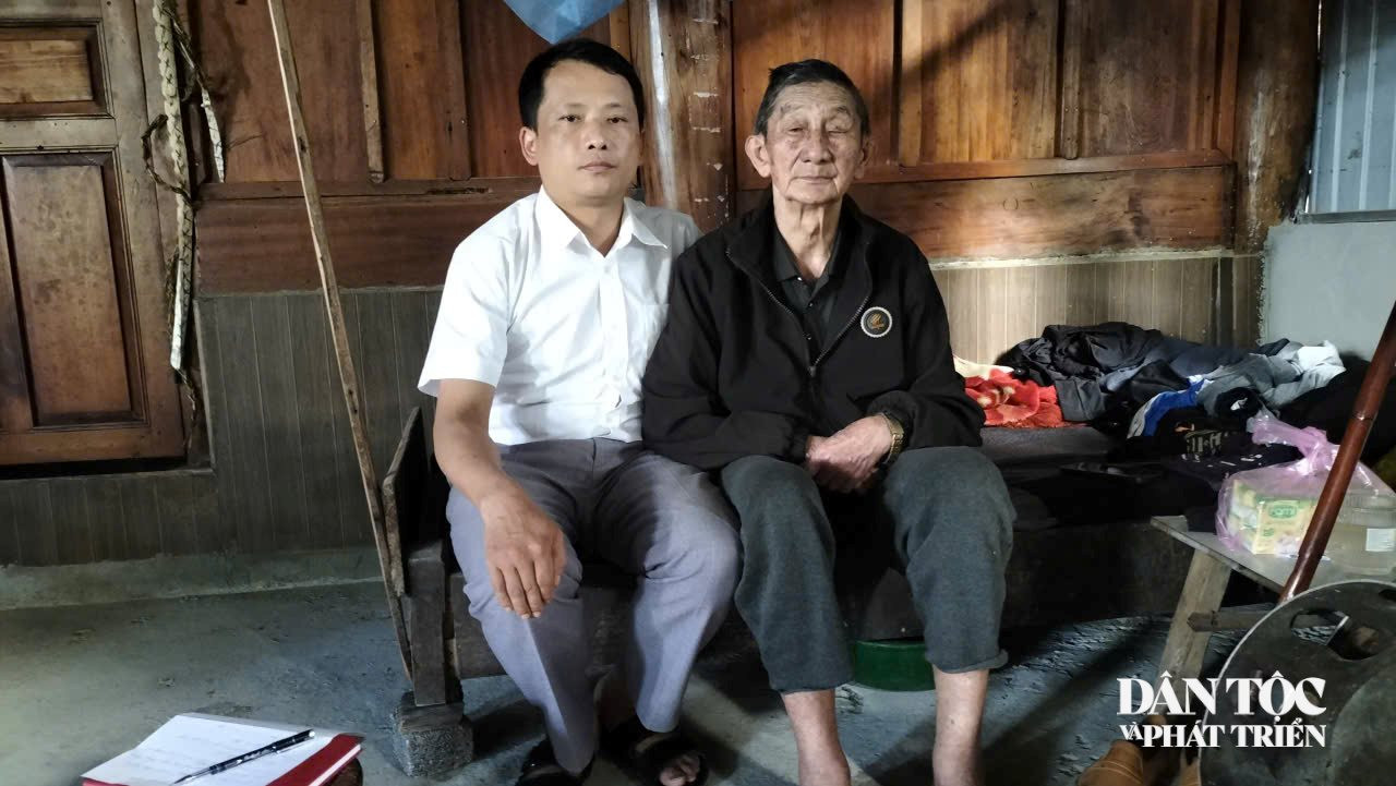 Cụ Vừ Giống Dênh