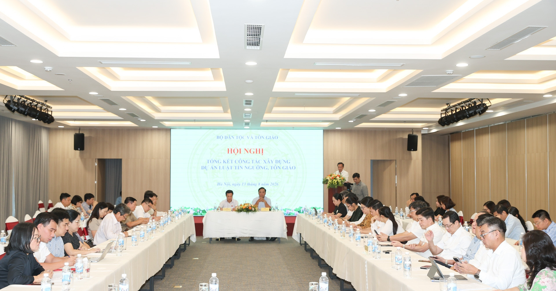 Hành lang pháp lý mới trước những chuyển động của đời sống tín ngưỡng, tôn giáo 