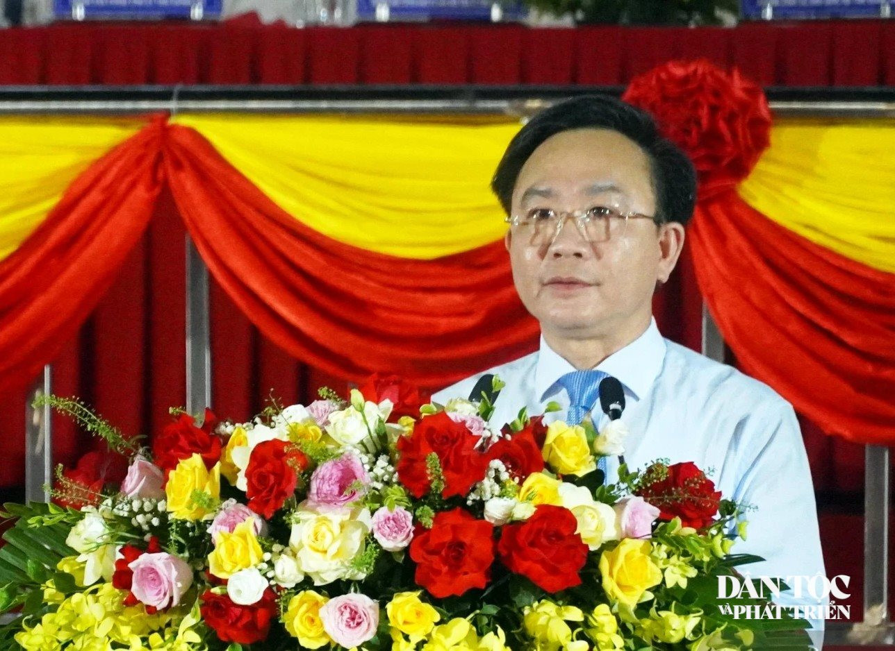 anh 8
