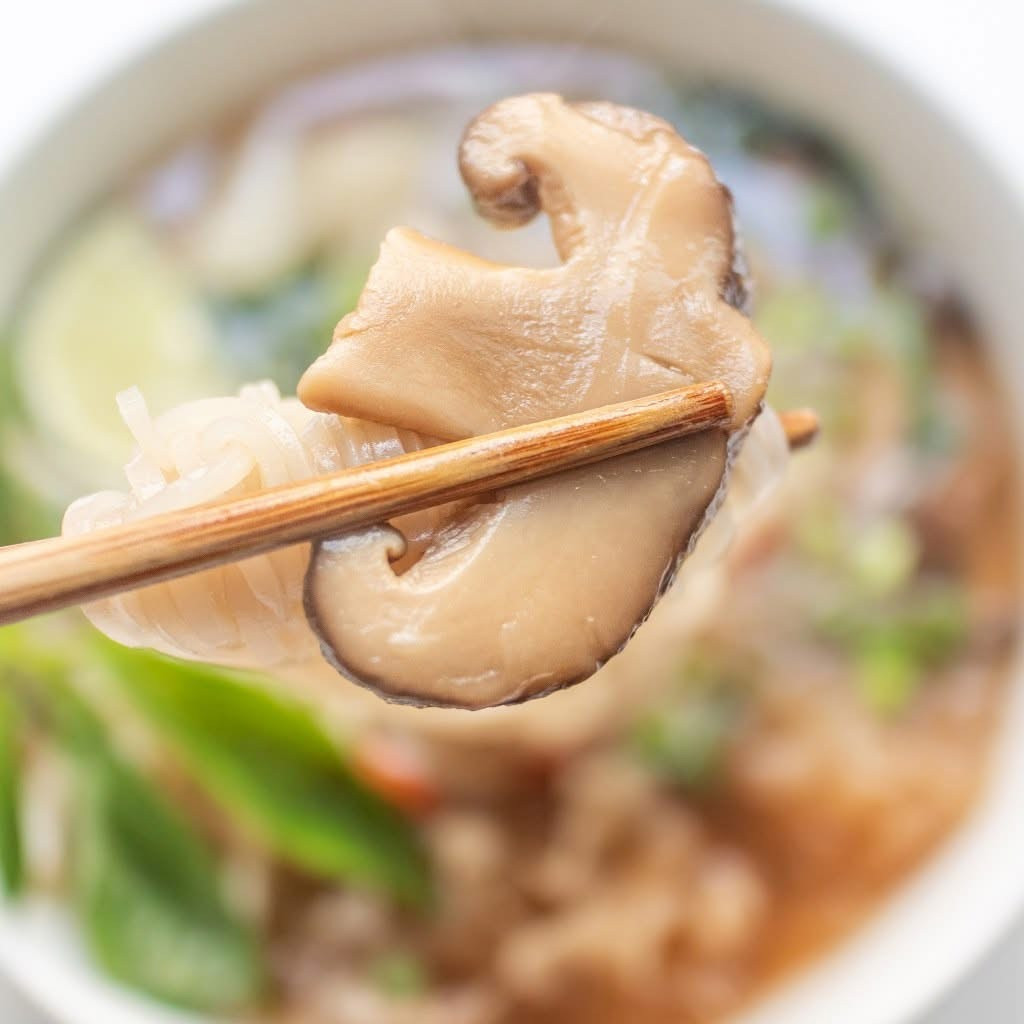 Sự thay đổi chủ yếu nằm ở cách tạo vị. Nấm mang đến độ ngọt tự nhiên. Ảnh: FC Việt Nam