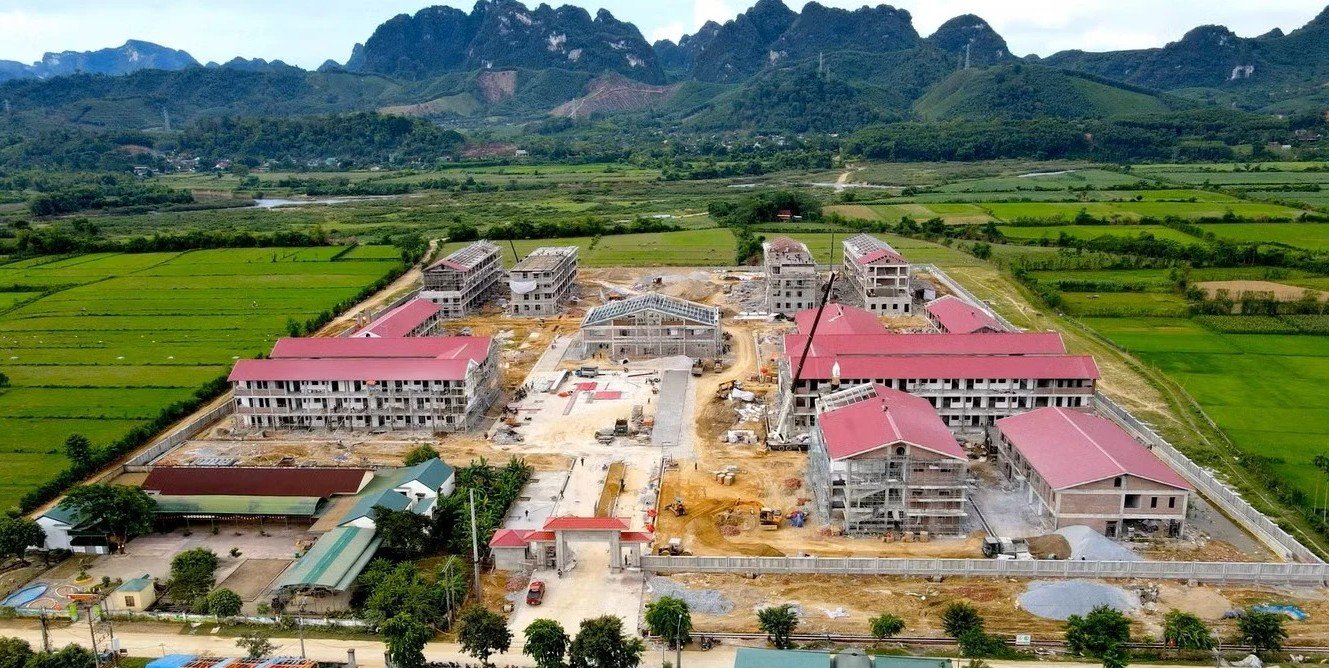 Môn Sơn