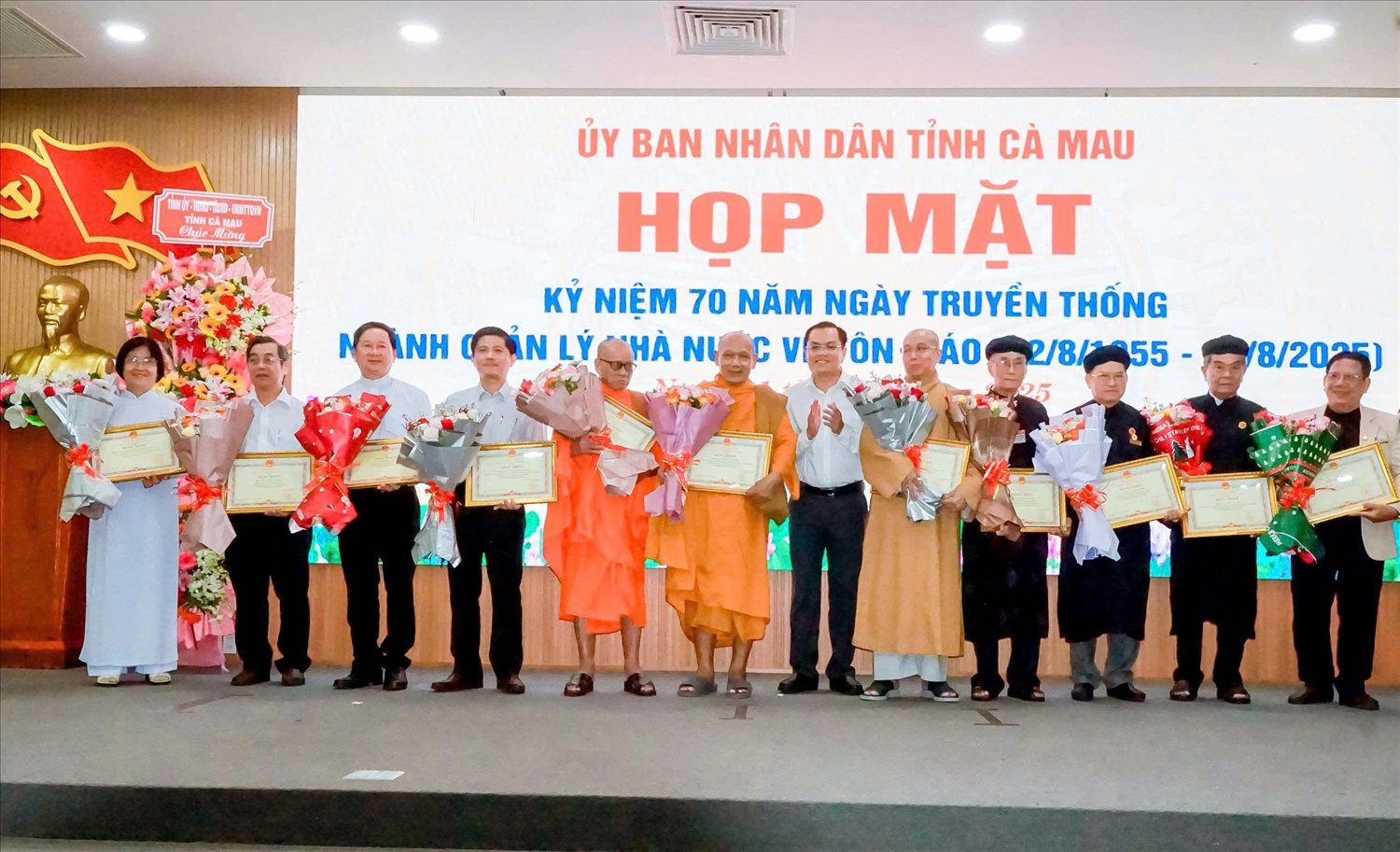 Đội ngũ Người có uy tín tín của tỉnh Cà Mau có nhiều vị là chức sắc, chức việc tôn giáo đã phát huy rất tốt vai trò của mình. Ảnh: Như Tâm
