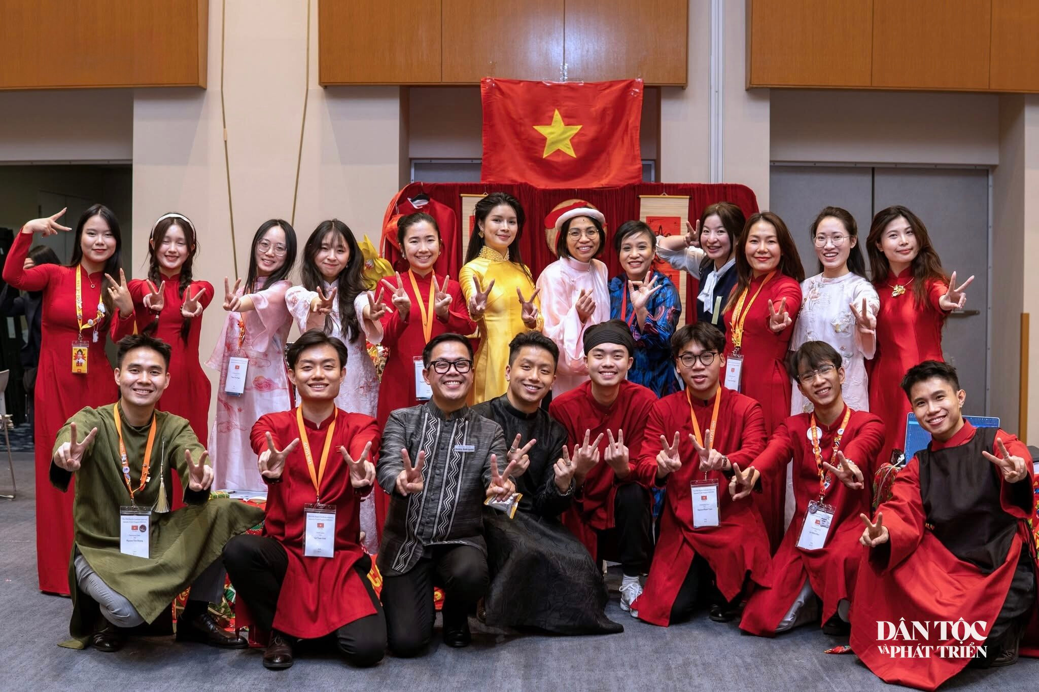 24. Thầy Nam tại triển lãm Tết Việt