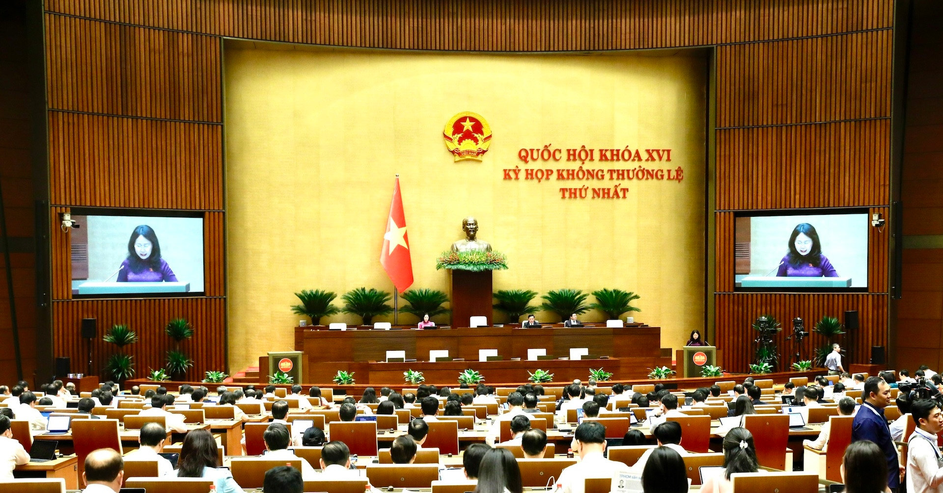 Quốc hội đồng ý di chuyển 2 di tích ở Bắc Ninh để làm đường nối sân bay Gia Bình 