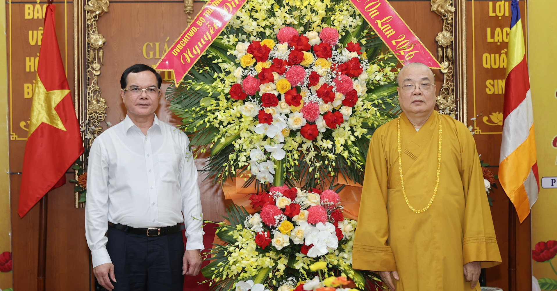 Bộ trưởng Nguyễn Đình Khang chúc mừng Giáo hội Phật giáo nhân mùa Vu Lan 