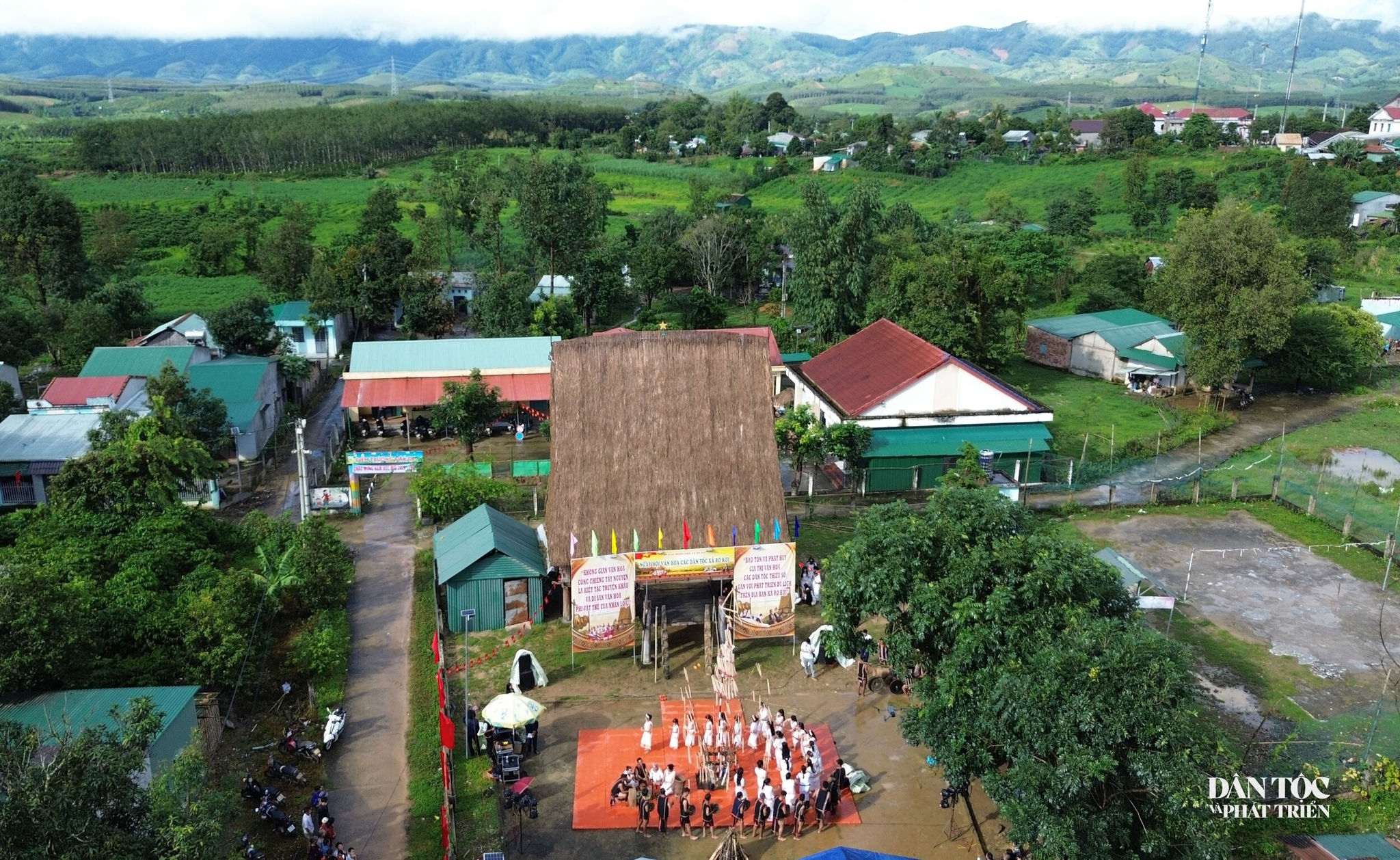 văn hóa 2