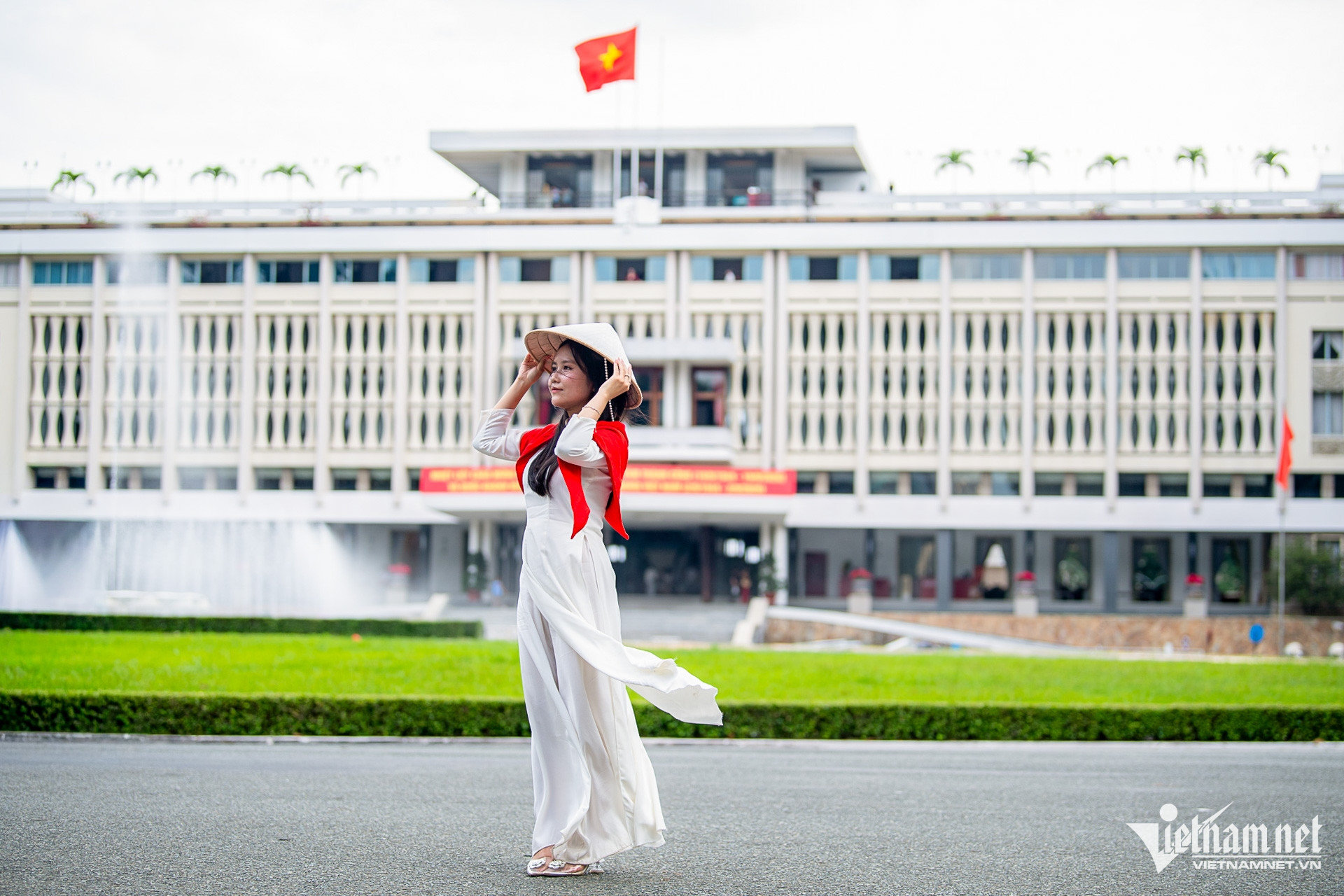 W-TPHCM cờ hoa quốc khánh Tuấn Hùng 20.jpg