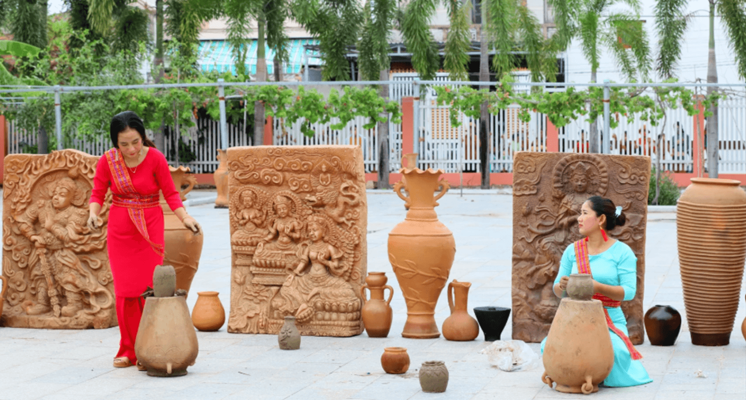 Khánh Hòa tìm thiết kế “đại diện” cho sản phẩm gốm Chăm