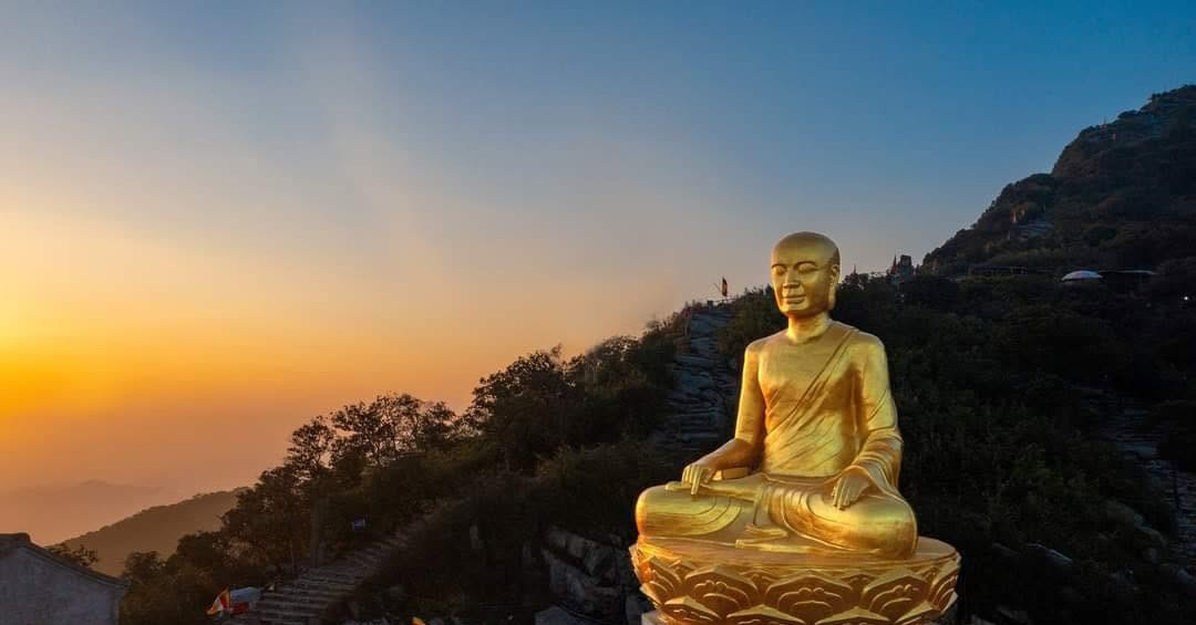 Ngoại giao Phật giáo của Trần Nhân Tông: Mềm dẻo về nghi lễ, kiên định về chủ quyền