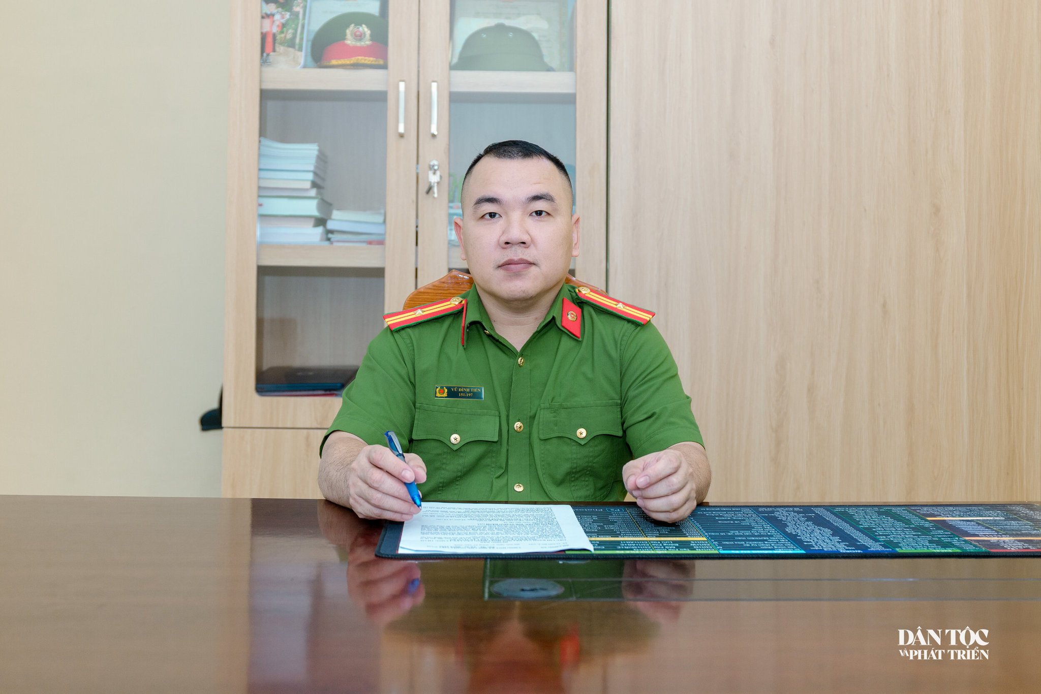 at12345_2.jpg