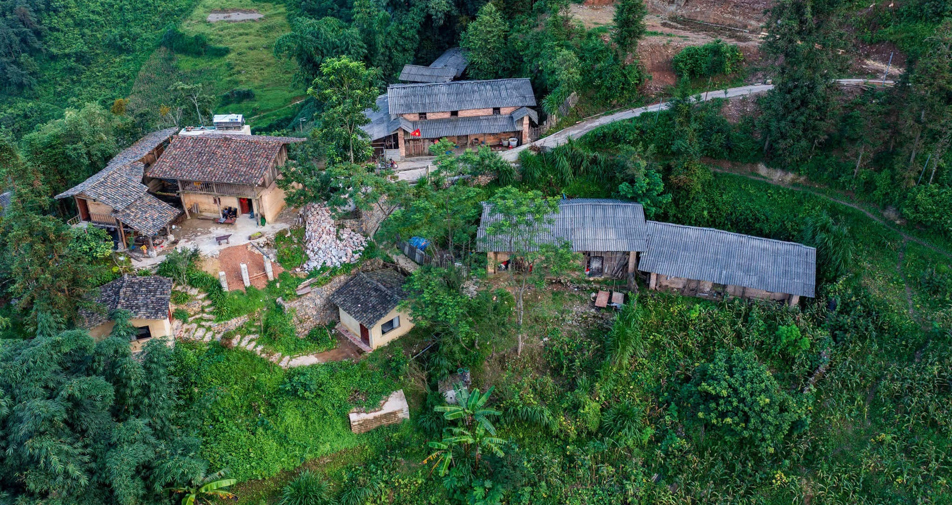 Mua nhà cũ giữa rừng sa mộc, chàng trai Bắc Ninh dựng Homestay tiện nghi 