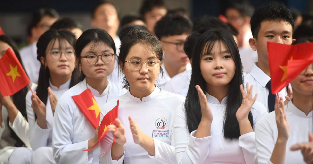 Cả nước khai giảng năm học mới, khánh thành loạt trường liên cấp nội trú 